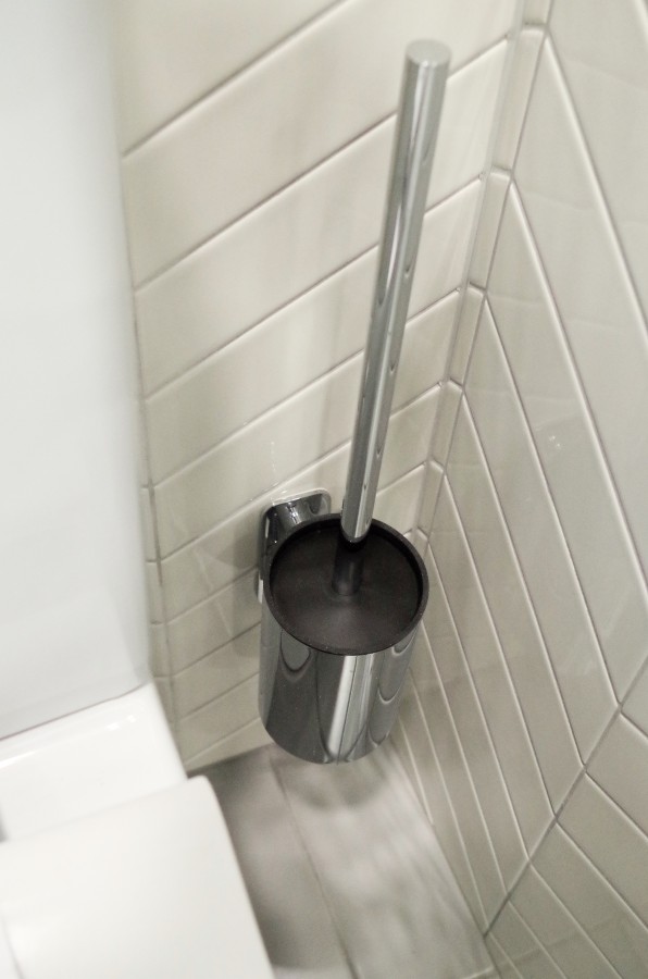 WC šepetys BASE |nerūdijantis plienas