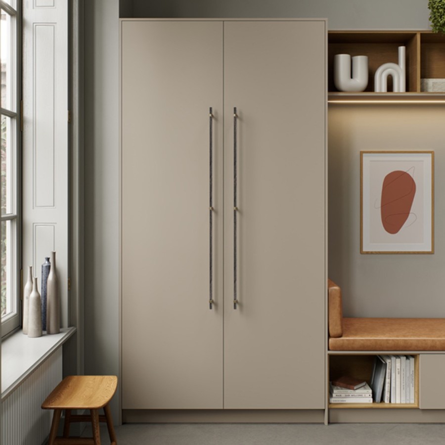 Ilga Rankenėlė  BOND |tamsus ąžuolas /šlifuotas žalvaris  352076