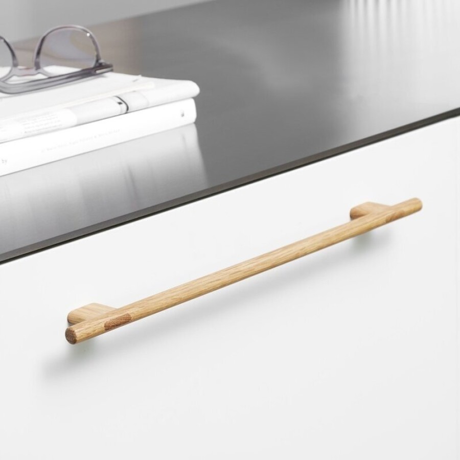 Rankenėlė JOIN lakuotas ąžuolas Rankenėlė JOIN lakuotas ąžuolas