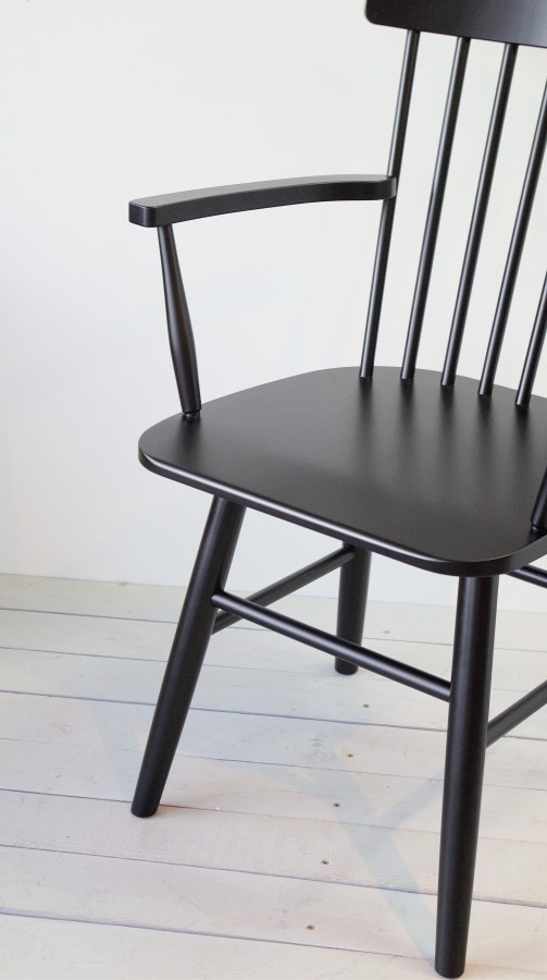 Kėdė, krėslas SCAND su porankiais juodas | dažytas beržas 
